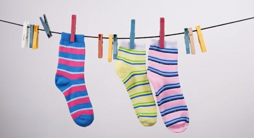 socks - Μονές κάλτσες: Δεν πάει το μυαλό σας τι μπορείτε να κάνετε με αυτές
