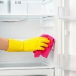 Καθάρισμα ψηγείου2 - Καθαρισμός ψυγείου: το απλό πλάνο 15 λεπτών που δουλεύει