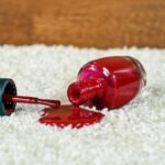 βερνίκι νυχιών 2 - Λεκέδες από βερνίκι νυχιών: Τι πρέπει να κάνετε