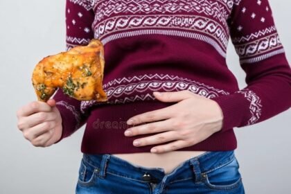 φαγητό - Τι συμβαίνει πραγματικά στο στομάχι σου όταν λες «έσκασα»