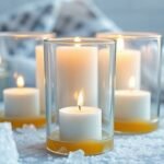 Γυάλινα ποτήρια με υπολείμματα κεριού στον πάτο τους, έτοιμα προς καθαρισμό.