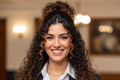 μακρια μαλλιά - Μακραίνουν τα μαλλιά πιο γρήγορα αν τα κουρέψεις; Η αλήθεια