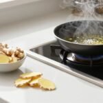 Κουζίνα με τηγανητό λάδι και φρέσκο τζίντζερ