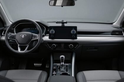 Απαγορευμένα αξεσουάρ αυτοκινήτου που μπορεί να οδηγήσουν σε νομικές συνέπειες.