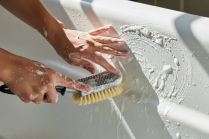 μπανιέρα - Γιατί το σαπούνι και το νερό δεν κάνουν για την μπανιέρα σας — Η φυσική μέθοδος που θα λατρέψετε