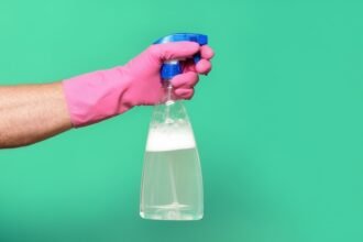 χλωρίνη2 - Ποιος είπε ότι η χλωρίνη είναι μόνο για το πλύσιμο; — 6 ιδέες που θα σας ξαφνιάσουν!