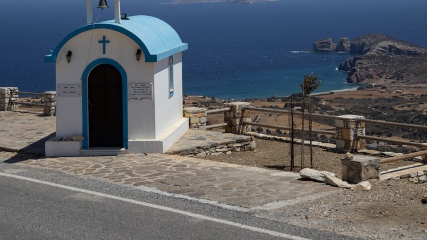 b2b greek island ch feat - Η θαυματουργή ιστορία της Παναγίας της Φιδούσας στην Κεφαλονιά και το ετήσιο μυστήριο με τα φιδάκια