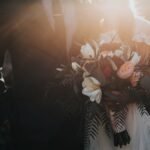 greek wedding party featured - Αν τα 12 ζώδια ήταν καλεσμένα σε ελληνικό γάμο: Ποιος θα χόρευε ζεϊμπέκικο και ποιος θα σχολίαζε το φαγητό
