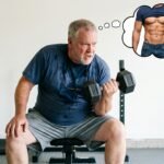 fat man dreaming fit 1783457925924 - 4 βαρετές συνήθειες που πραγματικά βοηθούν στην απώλεια βάρους (σύμφωνα με την επιστήμη)