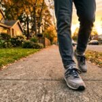 health walk featured 1783854365423 - Το απλό κόλπο των 15 λεπτών μετά το δείπνο που μεταμορφώνει την πέψη σας